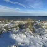 Oceans 18 Comfortable Holiday Residence